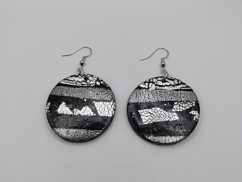 Circle earrings