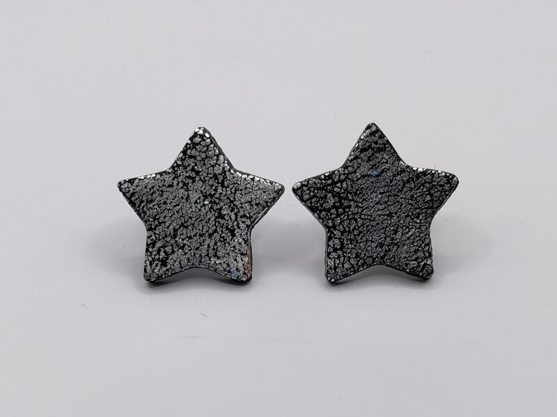 Star shaped studs